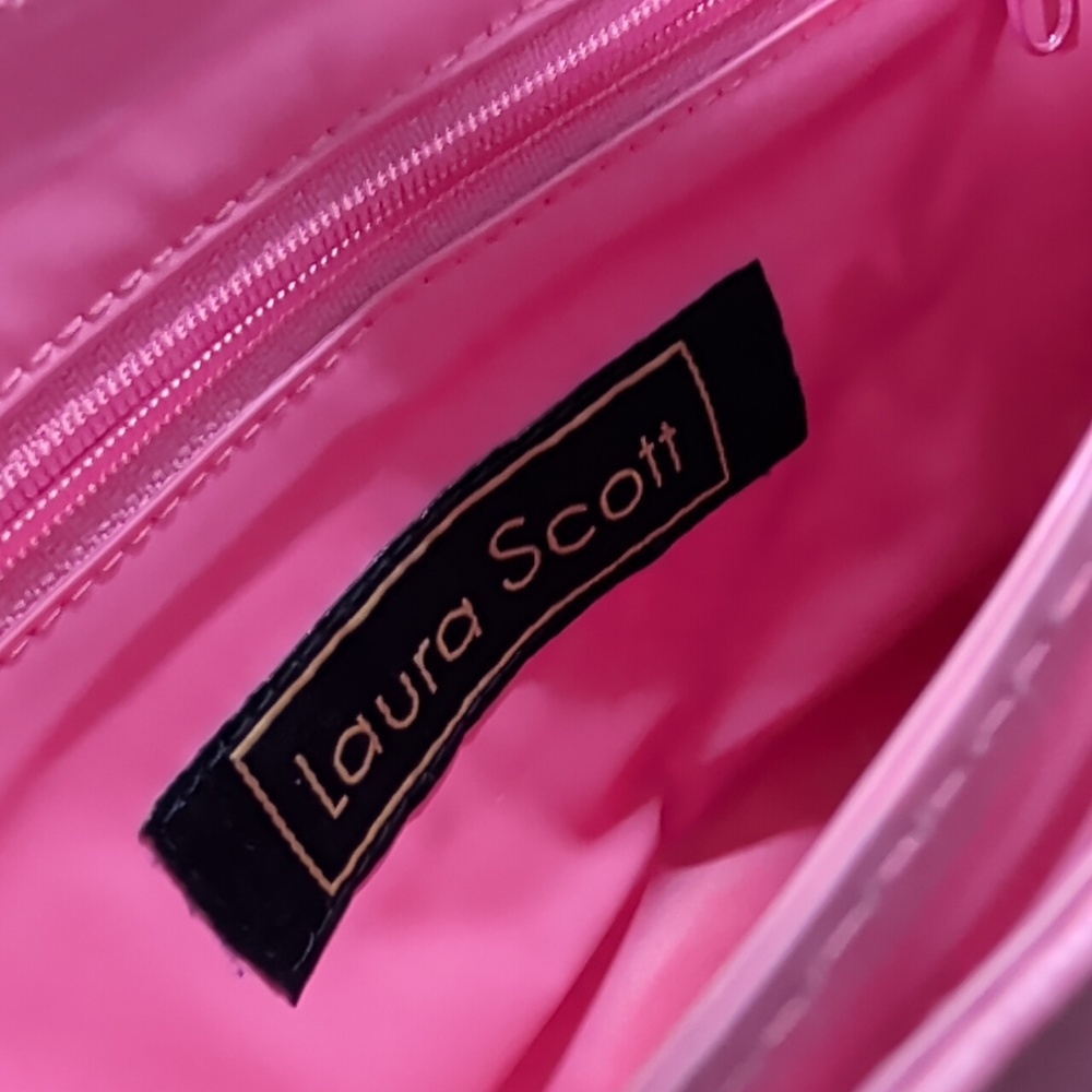Chic Pink Quilted Shoulder Bag with Chain Strap - Picture 2 of 7